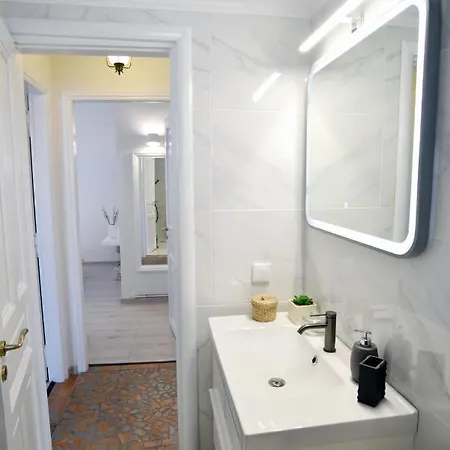 Kallisti The House At The Port Appartement